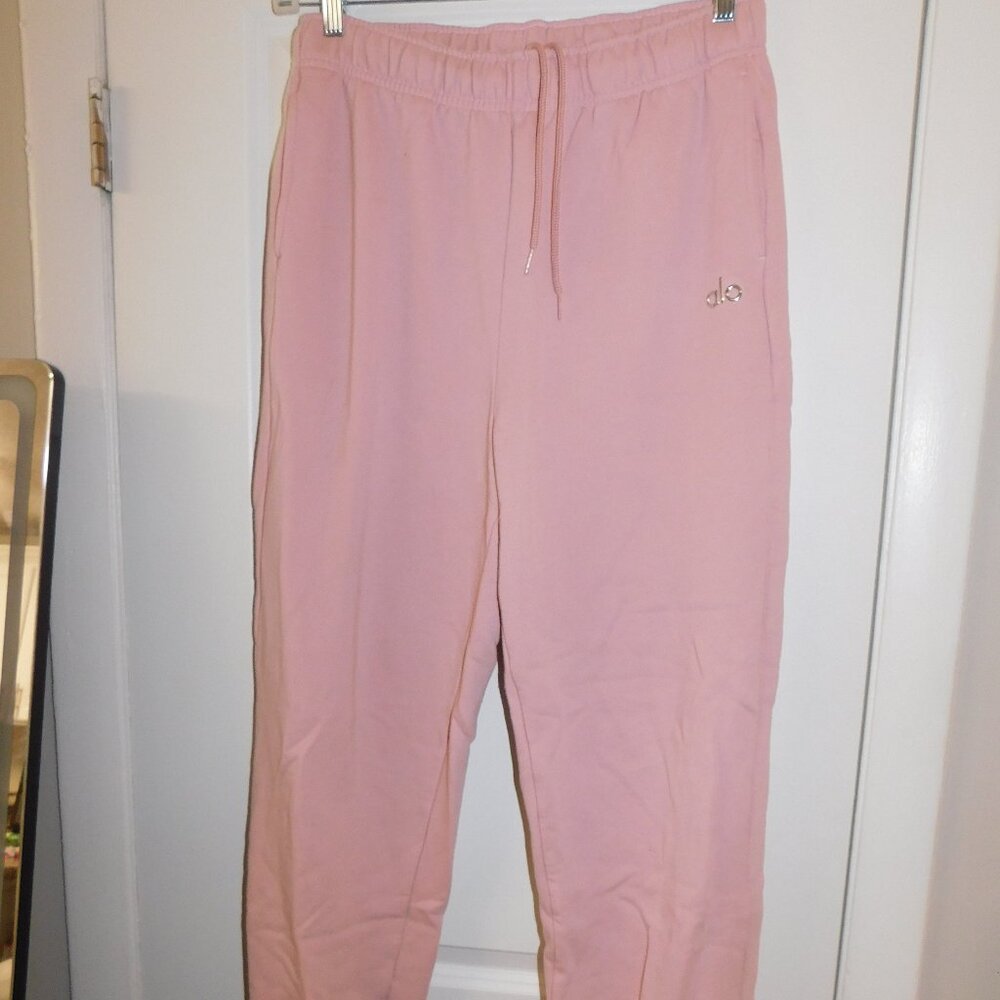Accolade Sweatpants - ALO Yoga - Large - Ballet Pink